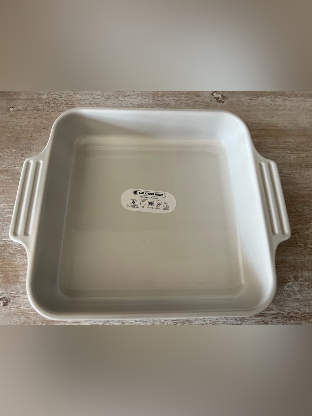 NWT: Le Creuset square baking dish 23 cm. - Picture 2 of 6